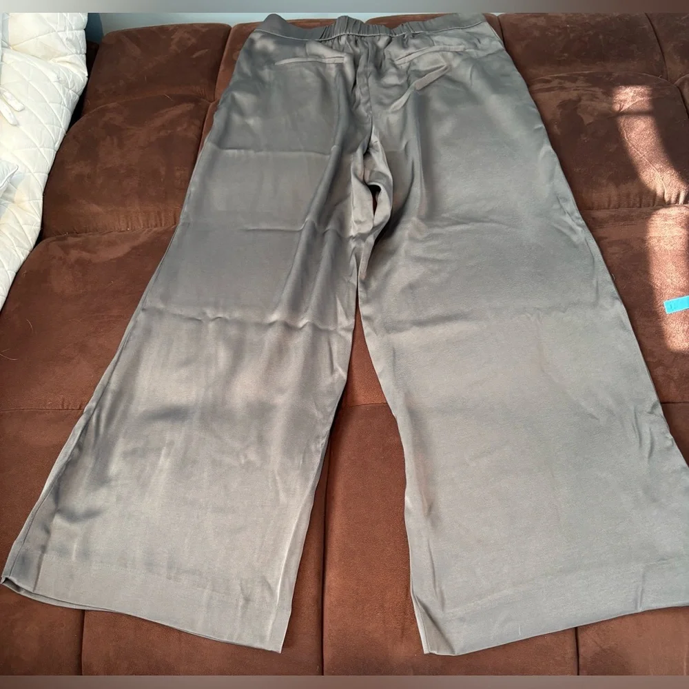 Ever New Lustrous satin Wide-Leg Pants size 10P - Picture 5 of 10